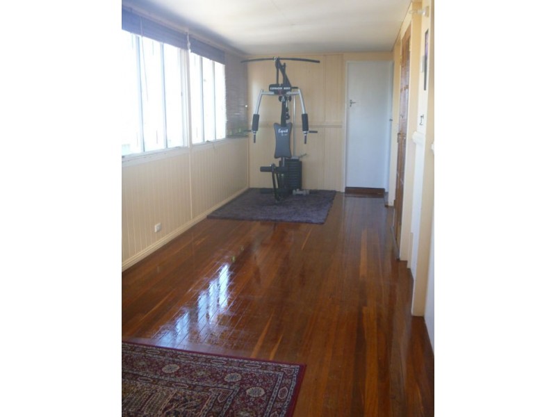 7 Chubb Street, One Mile QLD 4305