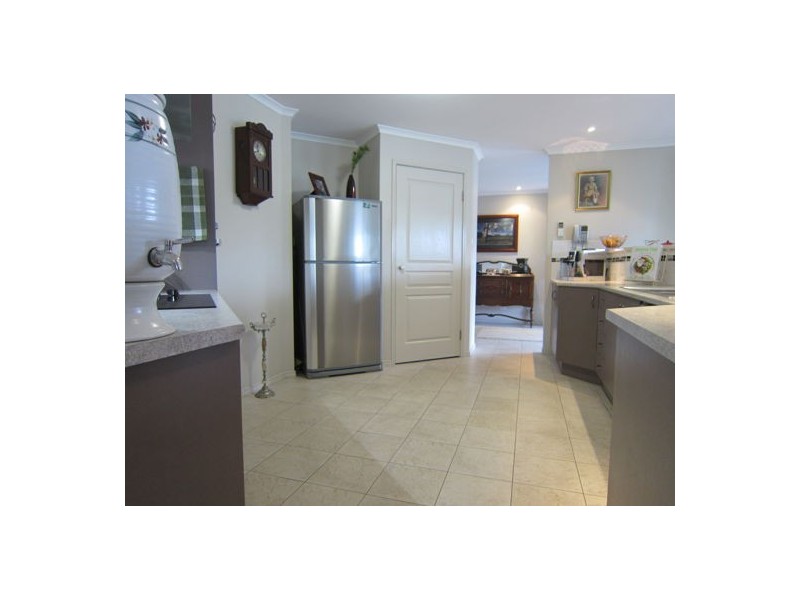55 Peak Crossing-Churchbank Weir Rd, Peak Crossing QLD 4306