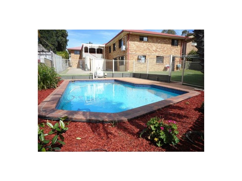 92 High Street, Brassall QLD 4305