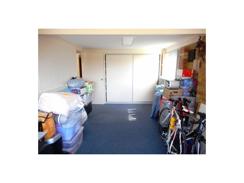 92 High Street, Brassall QLD 4305