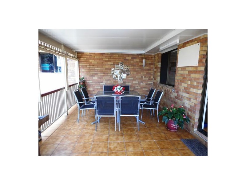 92 High Street, Brassall QLD 4305