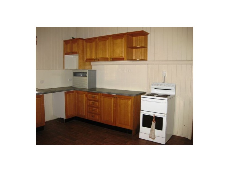 37 Brisbane Road, Ebbw Vale QLD 4304