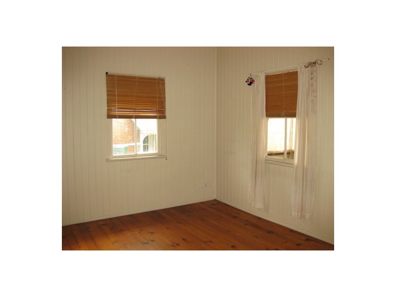 37 Brisbane Road, Ebbw Vale QLD 4304