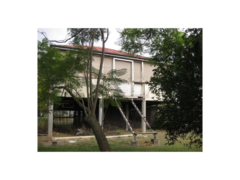 37 Brisbane Road, Ebbw Vale QLD 4304