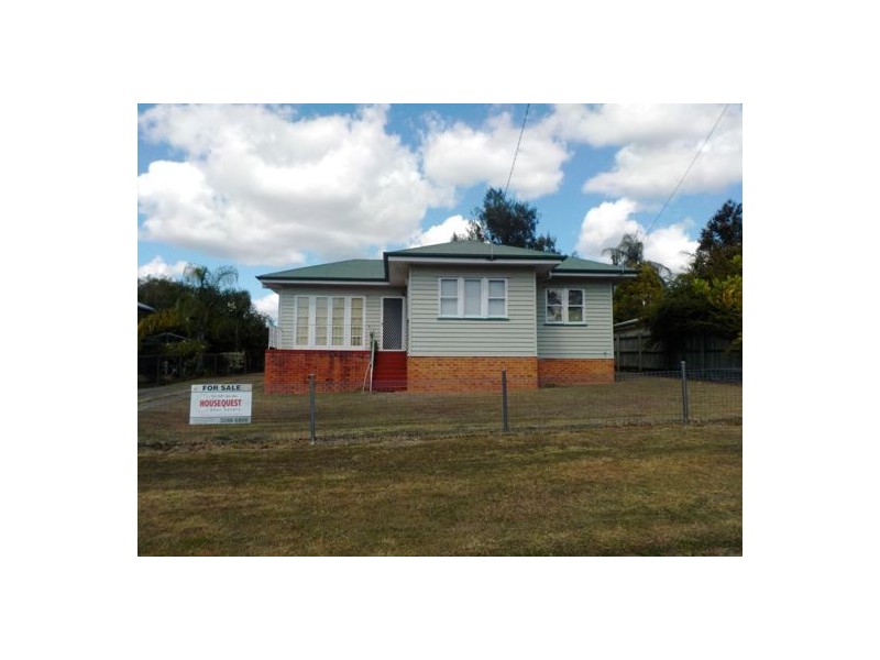 8 Phillip Street, One Mile QLD 4305