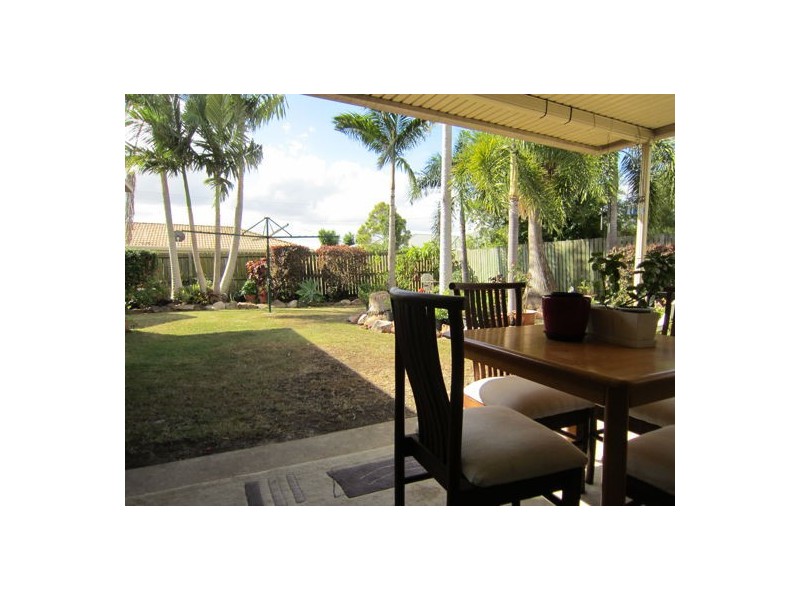 20 Resolution Parade, Flinders View QLD 4305