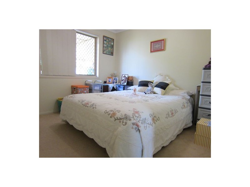 20 Resolution Parade, Flinders View QLD 4305