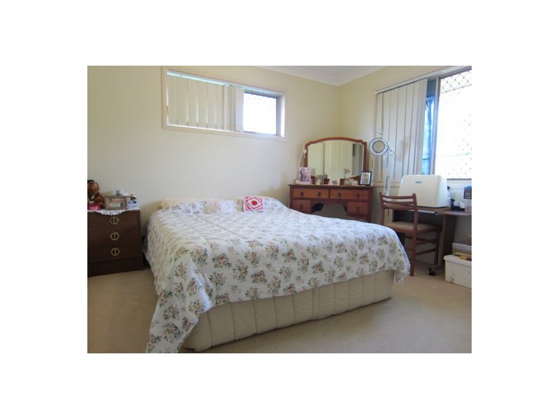 20 Resolution Parade, Flinders View QLD 4305