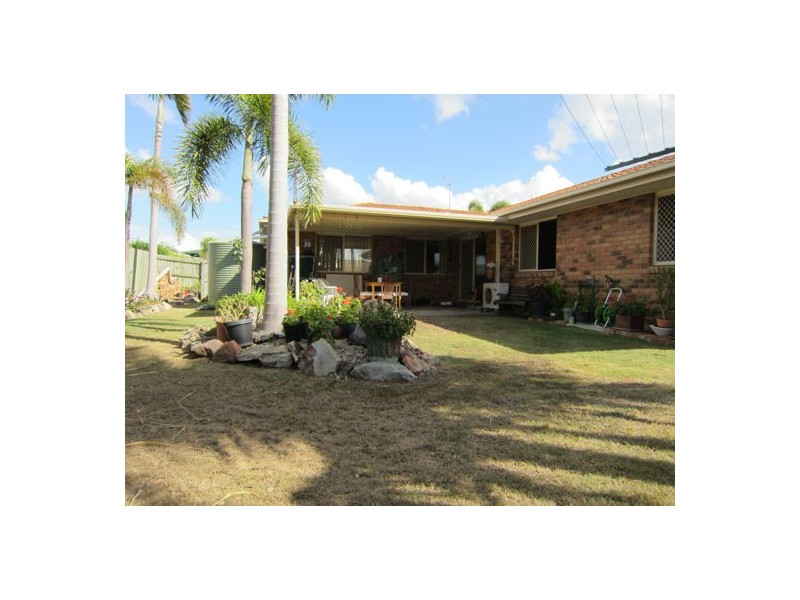 20 Resolution Parade, Flinders View QLD 4305