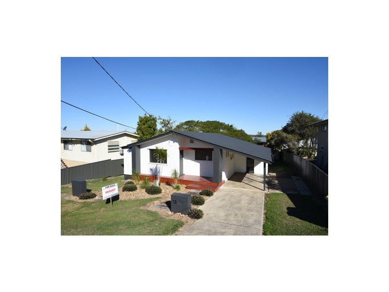 13 Edwards Street, Eastern Heights QLD 4305