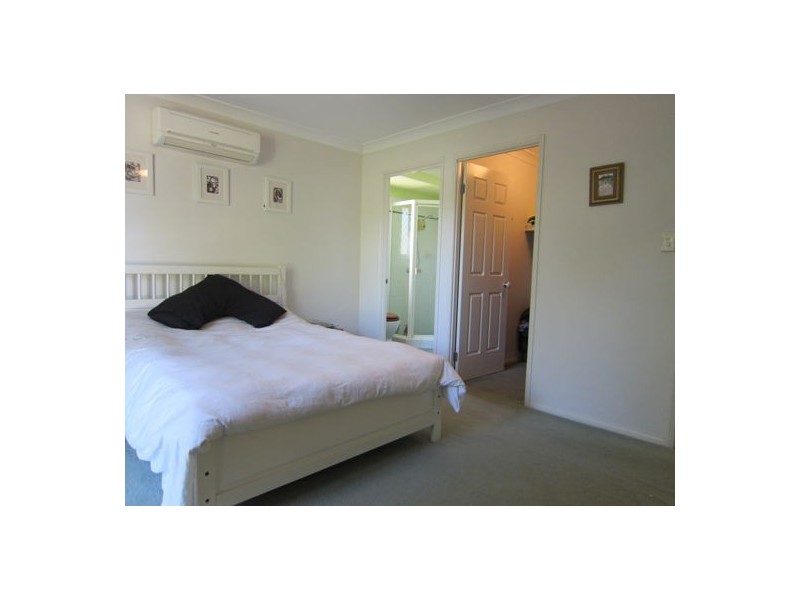 47 Jonquil Circuit, Flinders View QLD 4305