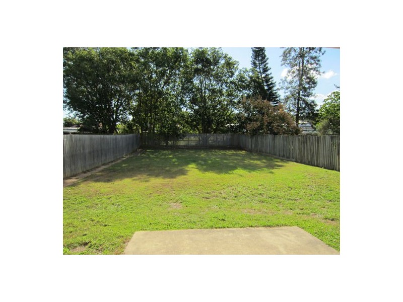 16 Tibbits Street, Bundamba QLD 4304