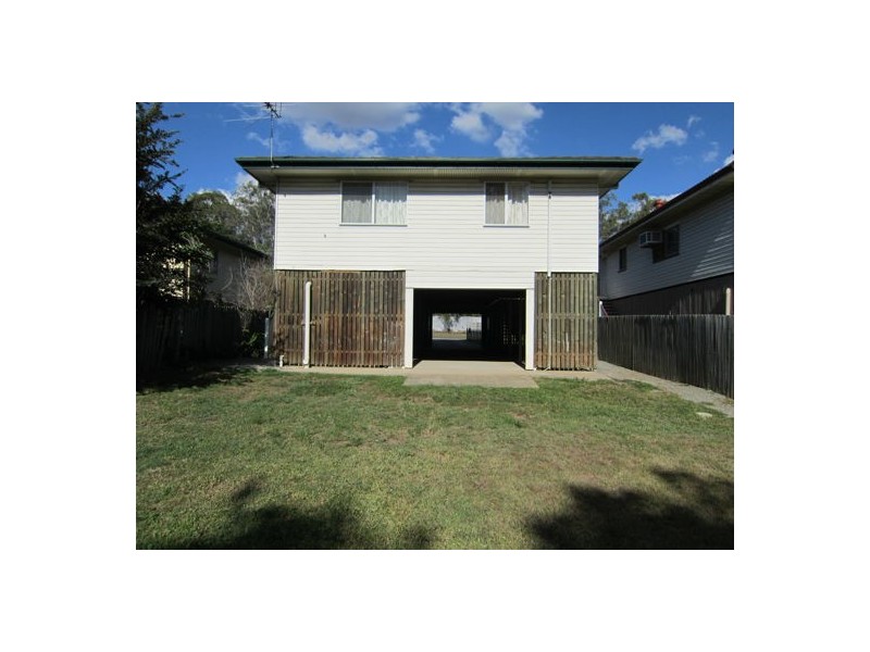 16 Tibbits Street, Bundamba QLD 4304