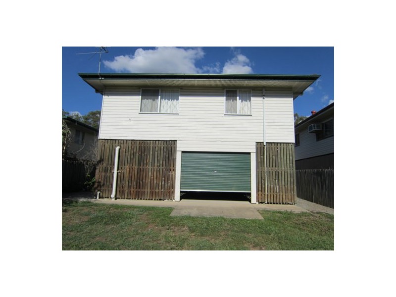 16 Tibbits Street, Bundamba QLD 4304