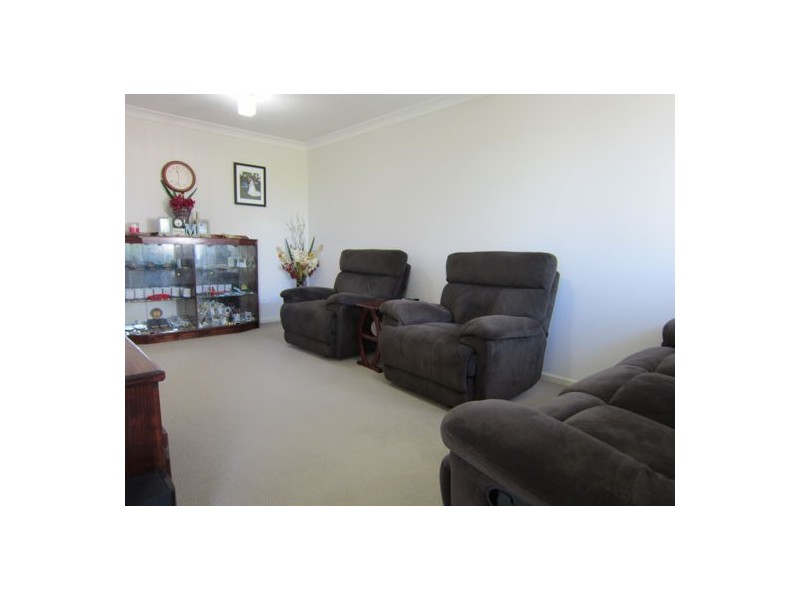 2 Petal Place, Yamanto QLD 4305