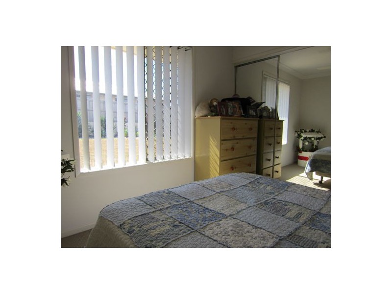 2 Petal Place, Yamanto QLD 4305