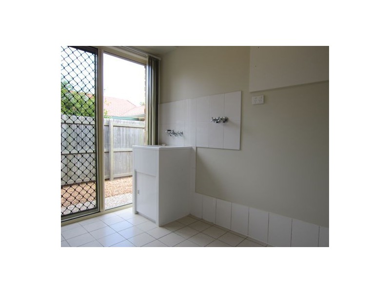 7 Benjamin Court, Yamanto QLD 4305