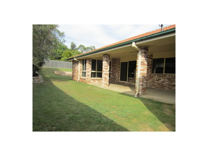 7 Benjamin Court, Yamanto QLD 4305