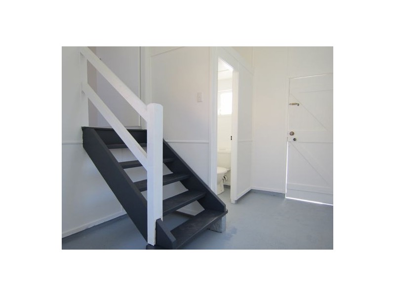 44 Walkers Lane, Booval QLD 4304