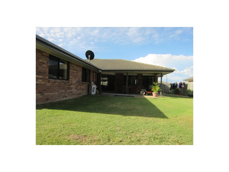 12 Baden Jones Way, North Booval QLD 4304