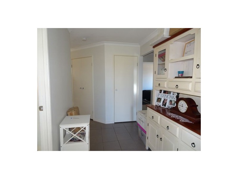29 Burswood Close, Wulkuraka QLD 4305