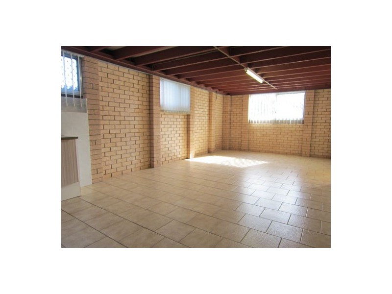 38 Gwendoline Street, Raceview QLD 4305