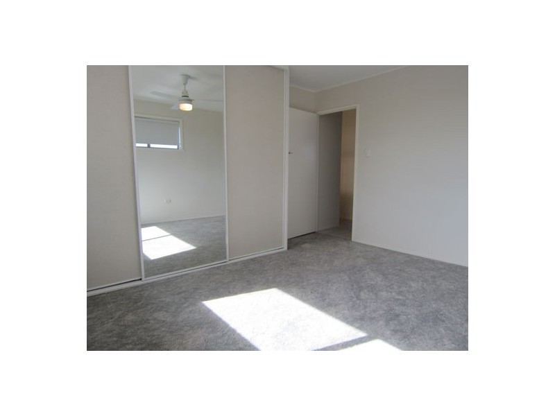 38 Gwendoline Street, Raceview QLD 4305