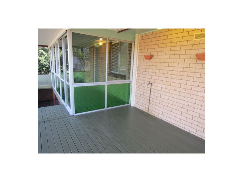 38 Gwendoline Street, Raceview QLD 4305