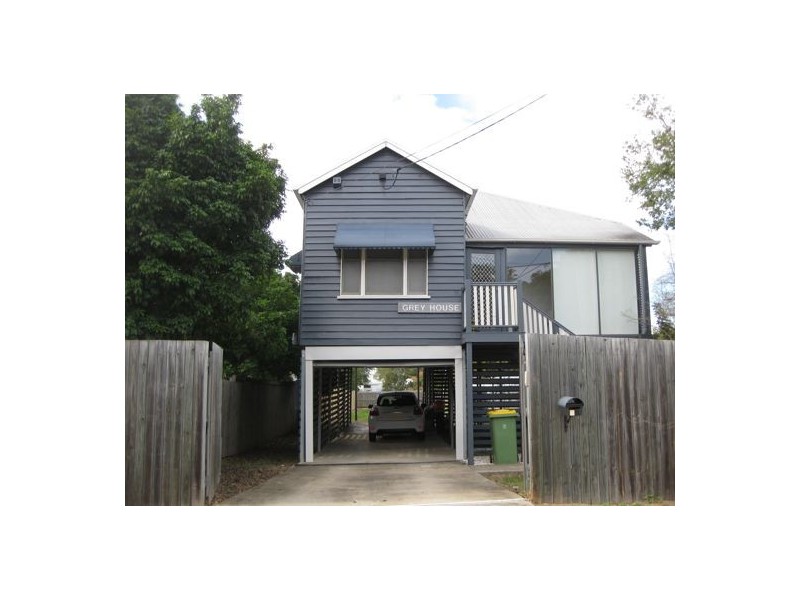 10 Stafford Street, Booval QLD 4304