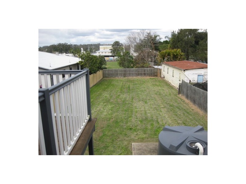 10 Stafford Street, Booval QLD 4304