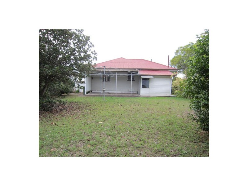 181 Glebe Road, Silkstone QLD 4304