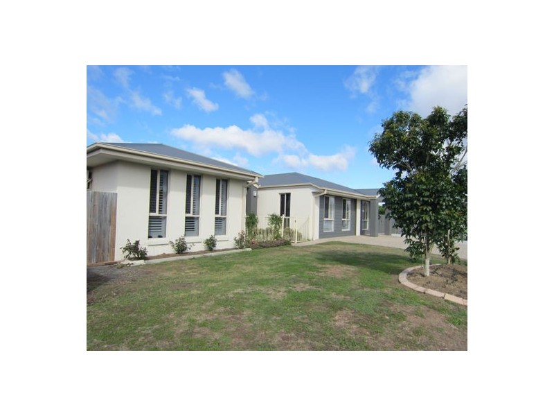 7 Lilly Court, Yamanto QLD 4305