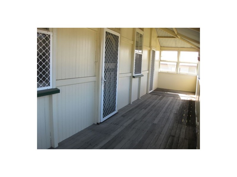 5 New Chum Road, Dinmore QLD 4303