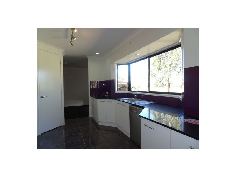 55 White Gums Road, Hatton Vale QLD 4341