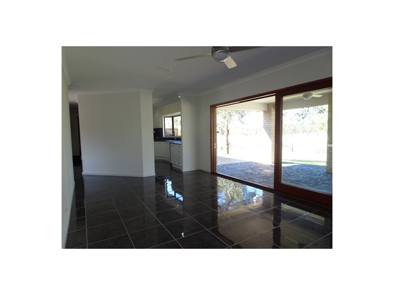55 White Gums Road, Hatton Vale QLD 4341