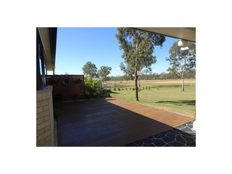 55 White Gums Road, Hatton Vale QLD 4341