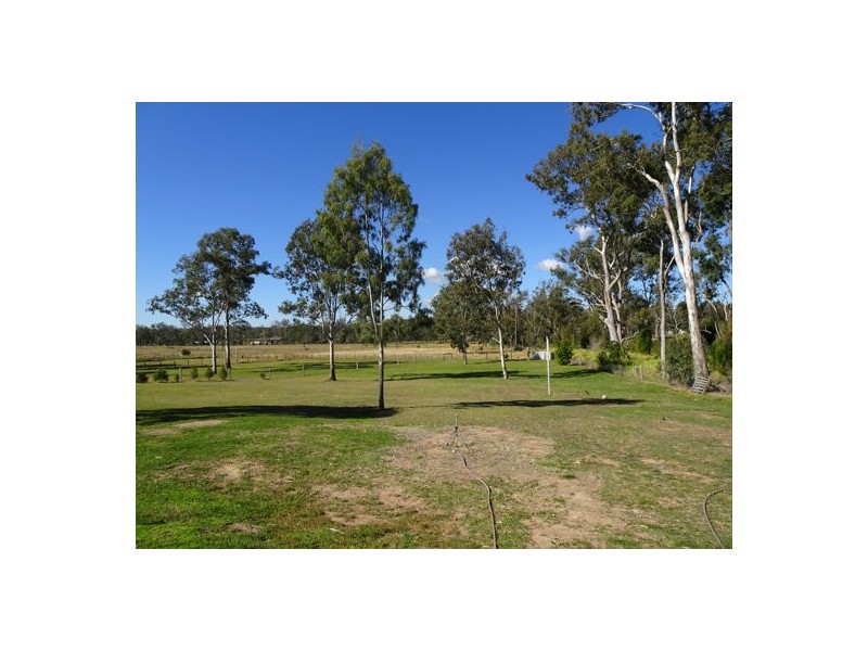 55 White Gums Road, Hatton Vale QLD 4341