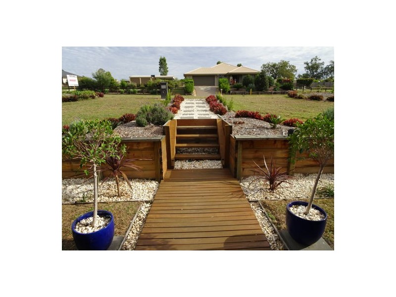 55 White Gums Road, Hatton Vale QLD 4341