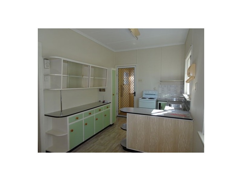 18 Wyndham Street, Tivoli QLD 4305