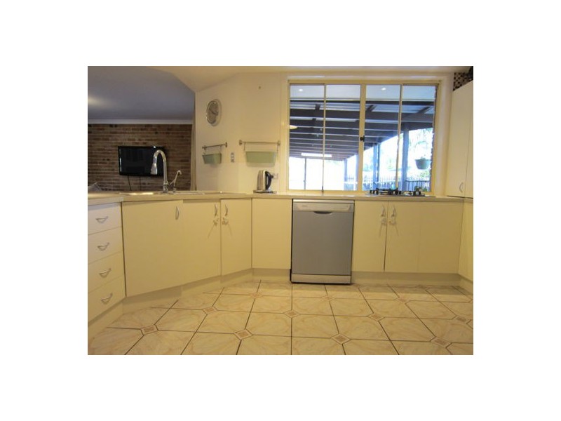 31 Mustang Street, Yamanto QLD 4305