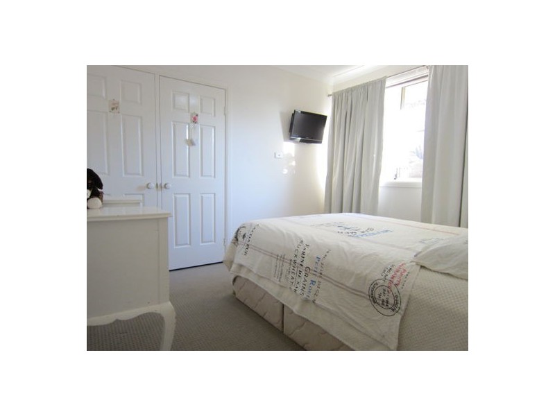 31 Mustang Street, Yamanto QLD 4305