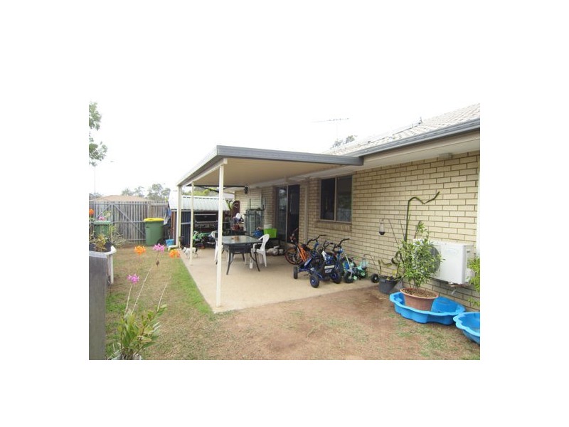 26 Benjamin Court, Yamanto QLD 4305