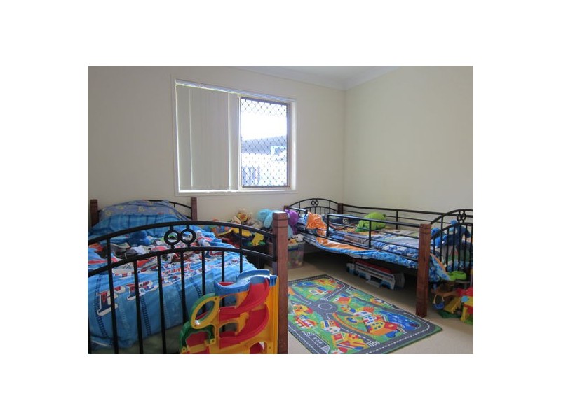 26 Benjamin Court, Yamanto QLD 4305