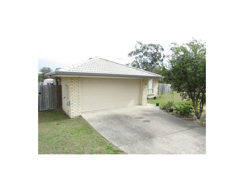 26 Benjamin Court, Yamanto QLD 4305