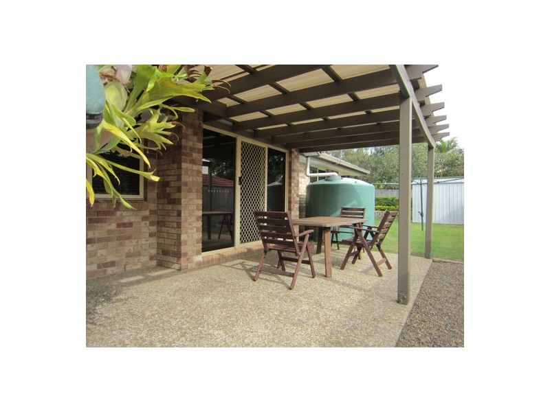 5 Lakewood Court, Flinders View QLD 4305