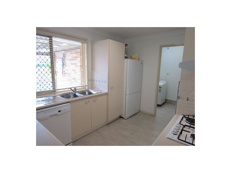 5 Lakewood Court, Flinders View QLD 4305