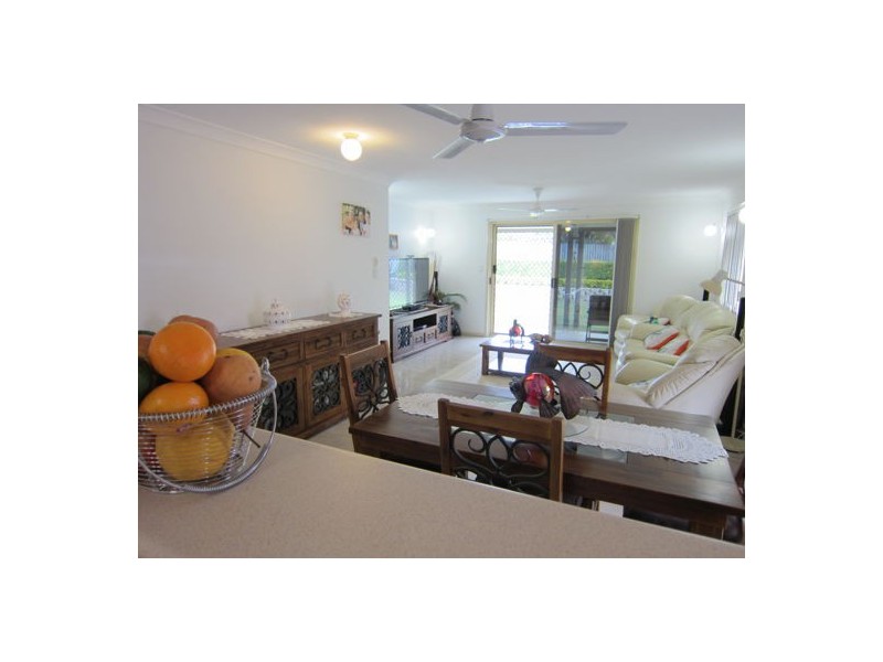 5 Lakewood Court, Flinders View QLD 4305