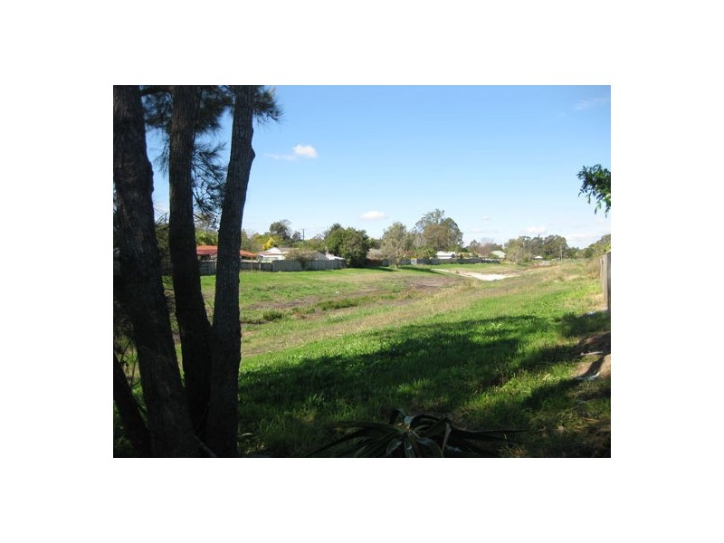 8 Gumnut Grove, Redbank Plains QLD 4301