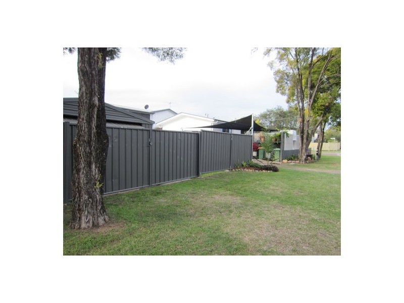 24 Cascade Street, Raceview QLD 4305