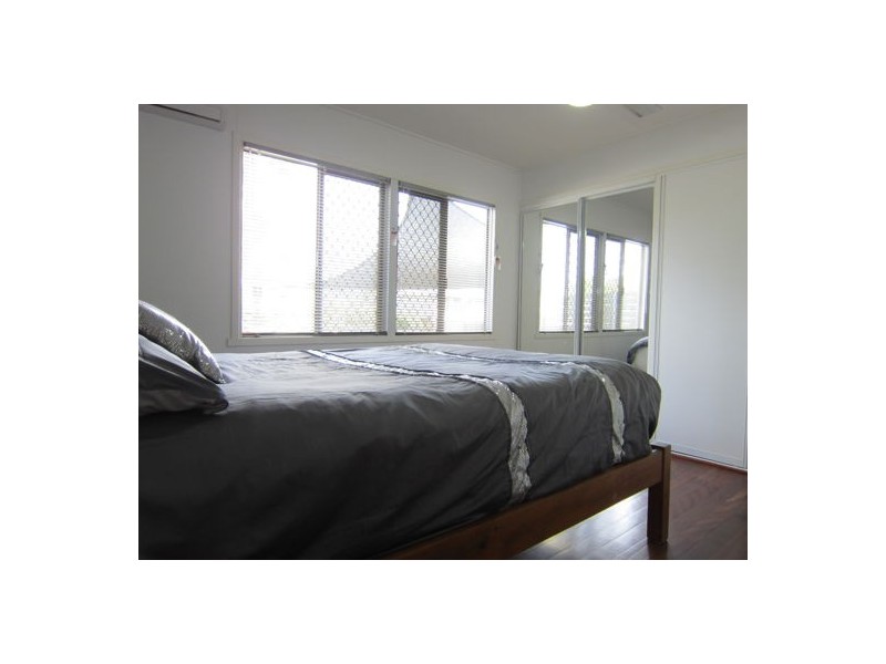 24 Cascade Street, Raceview QLD 4305